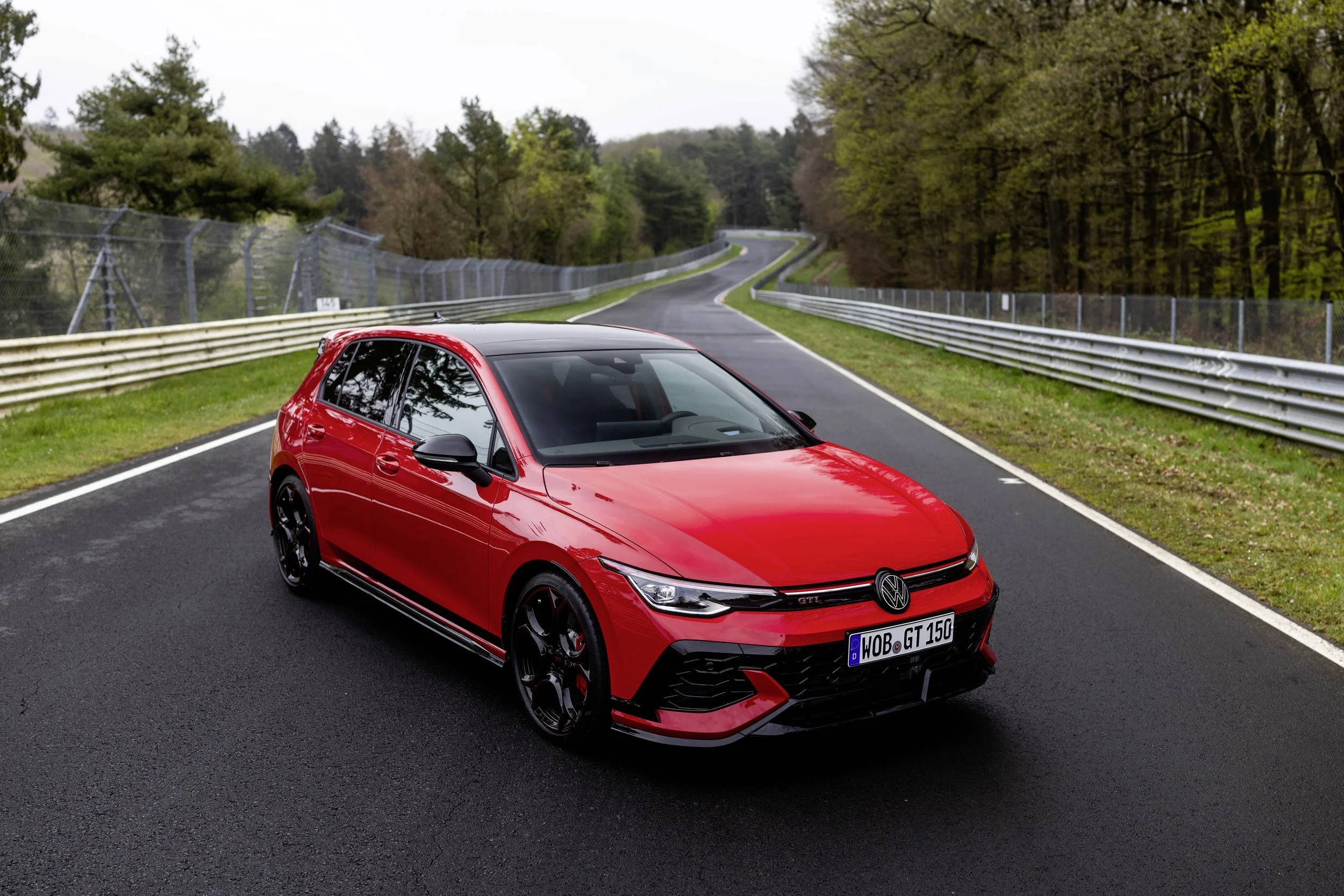 フォルクスワーゲン　Golf GTI VW Golf GTI Edition 50 is the most powerful production GTI yet